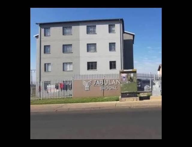 2 BEDROOM APARTMENT FOR SALE IN JABULANI